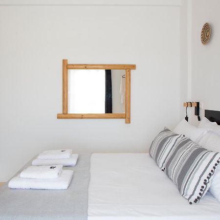 Paros King Aparthotel Alikí Eksteriør bilde