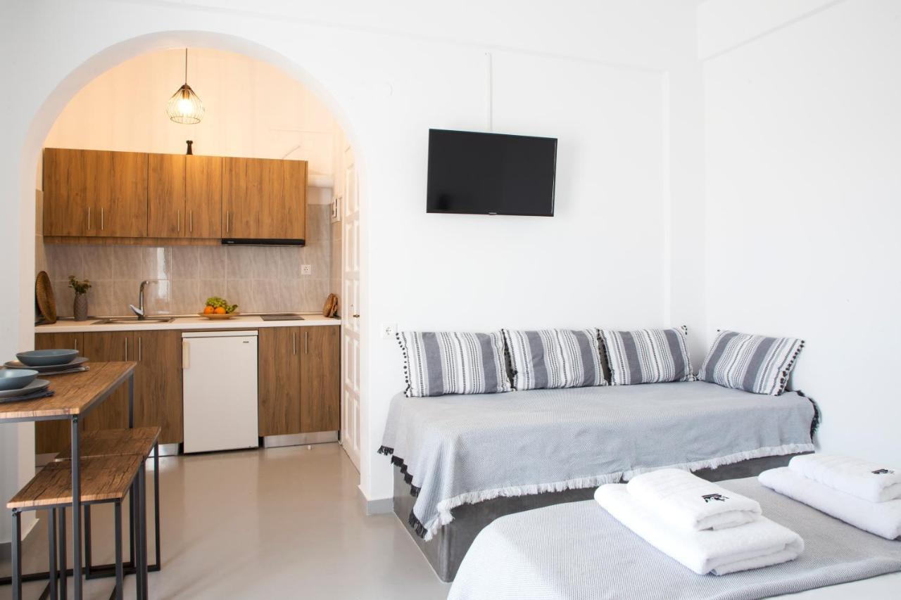 Paros King Aparthotel Alikí Eksteriør bilde