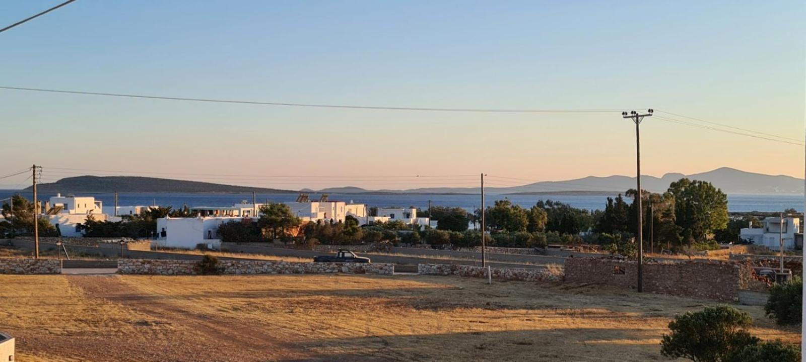 Paros King Aparthotel Alikí Eksteriør bilde
