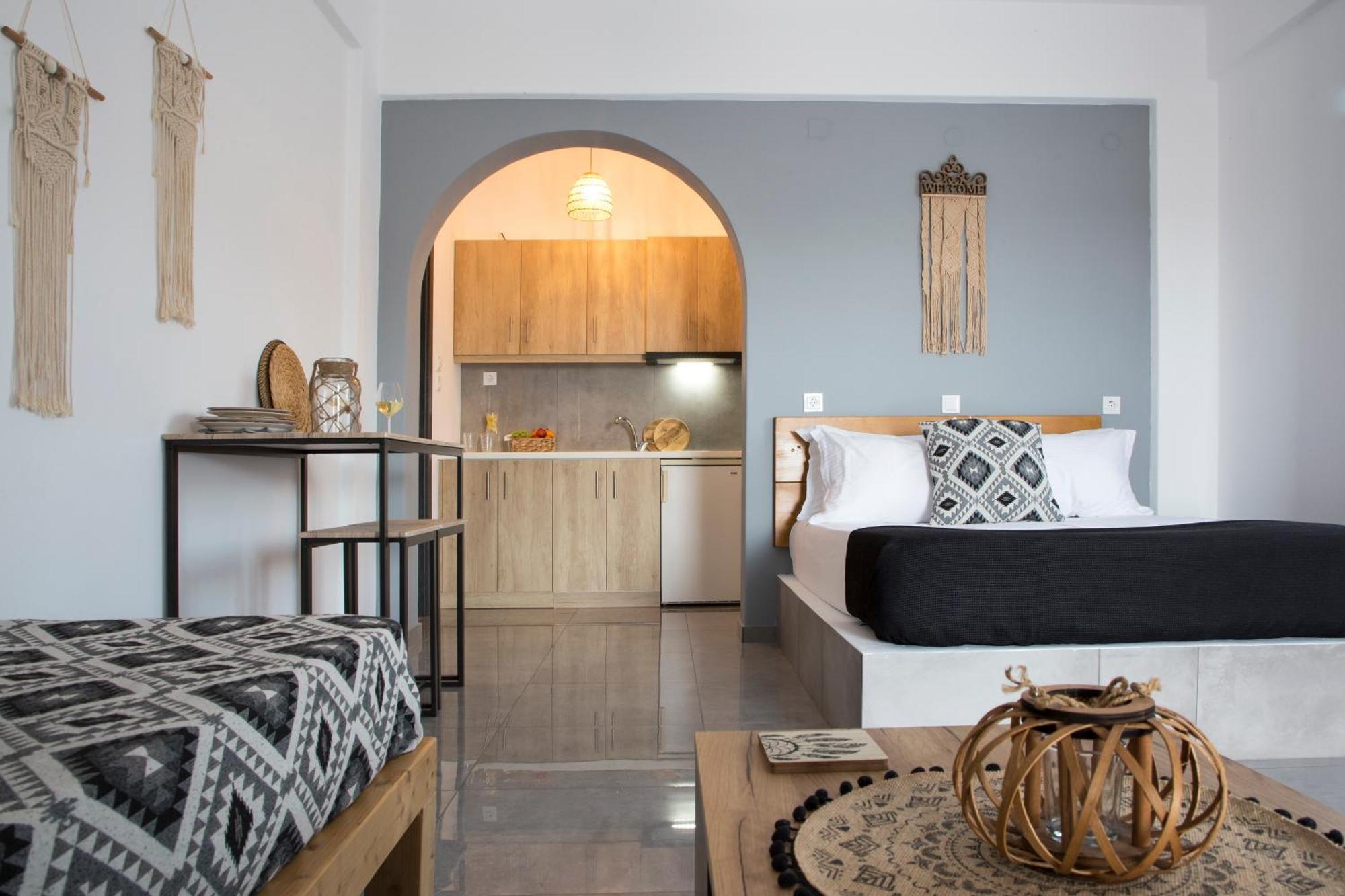Paros King Aparthotel Alikí Eksteriør bilde